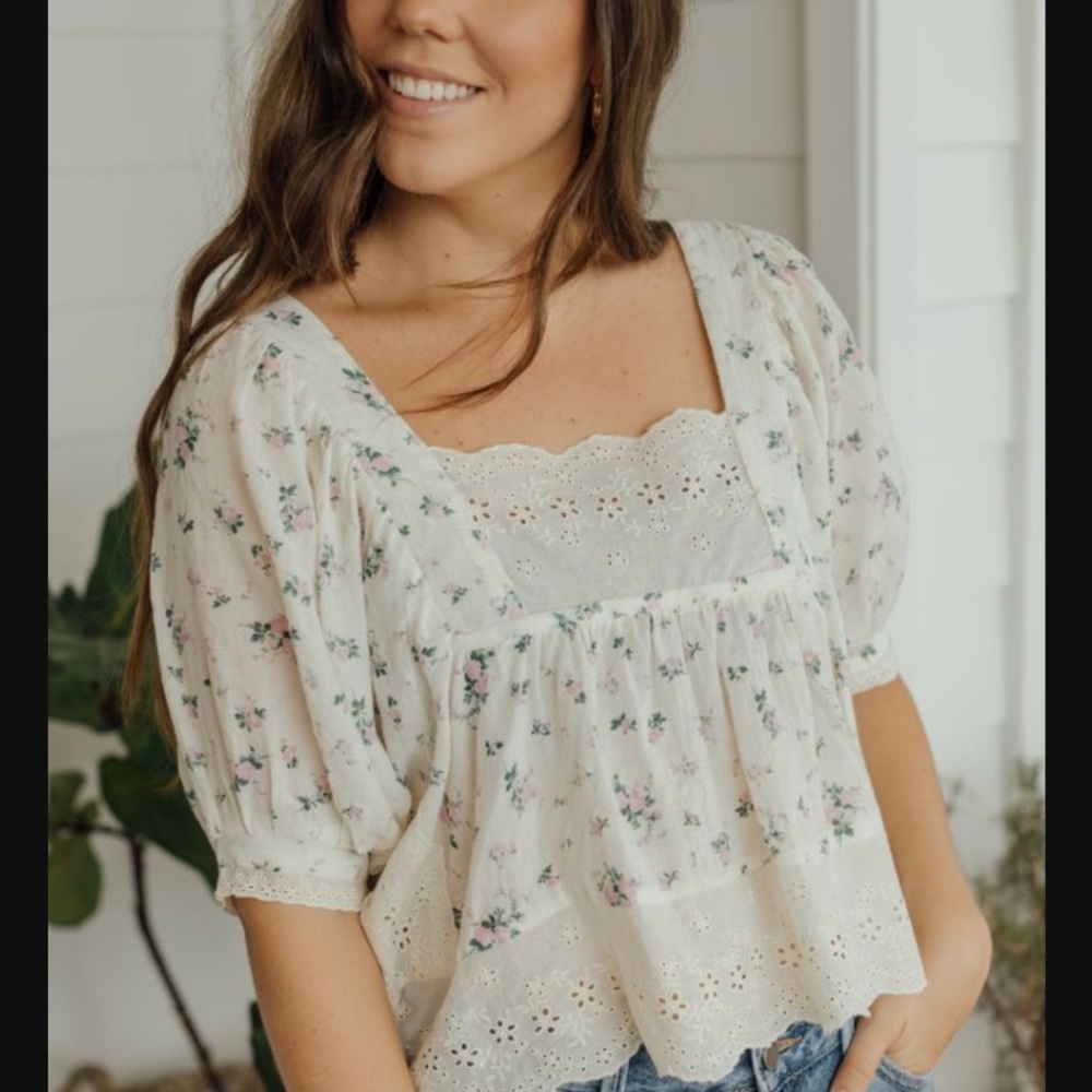 NWT Neuflora Milan Blouse